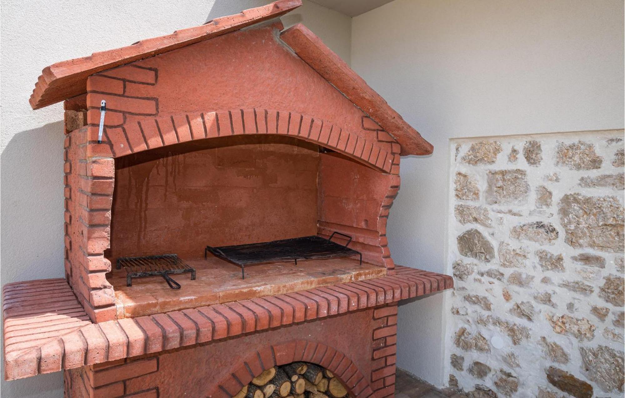 Pet Friendly Home In Murvica With Kitchen Kültér fotó