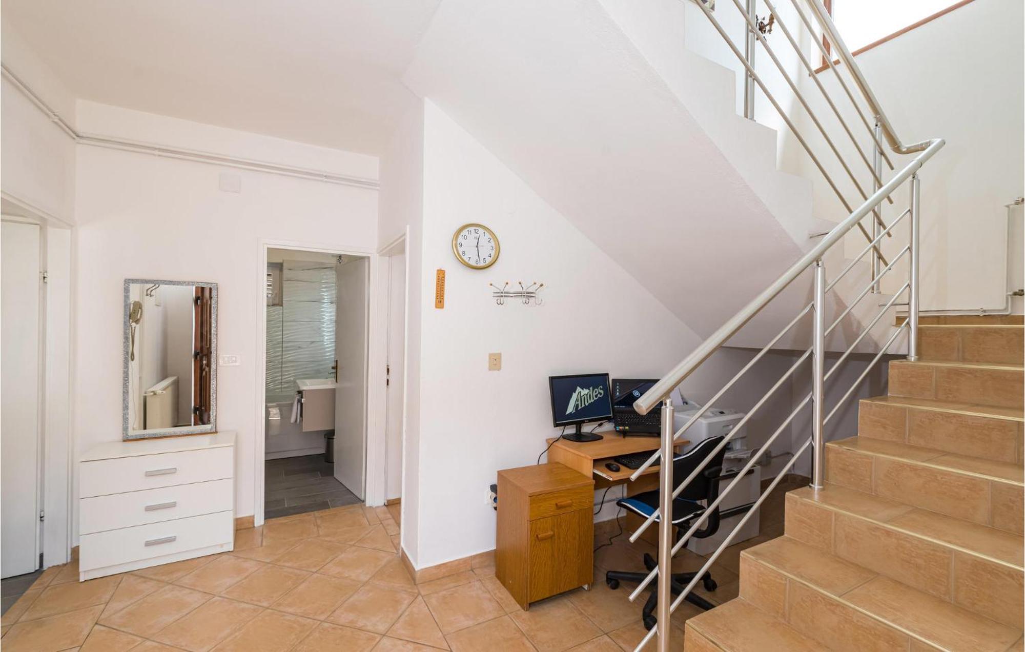Pet Friendly Home In Murvica With Kitchen Kültér fotó