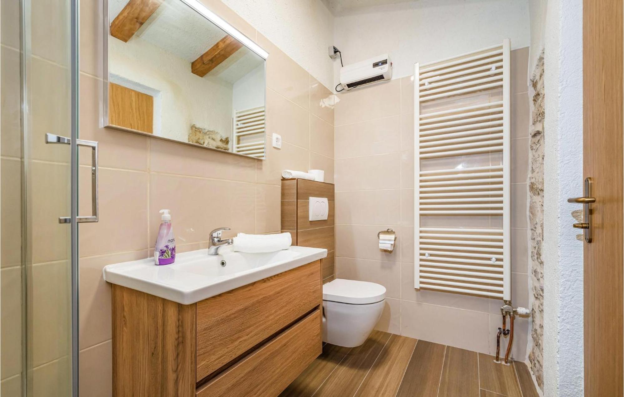 Pet Friendly Home In Murvica With Kitchen Kültér fotó